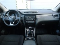 Nissan Qashqai  1.3 DIG-T 