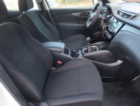 Nissan Qashqai  1.3 DIG-T 