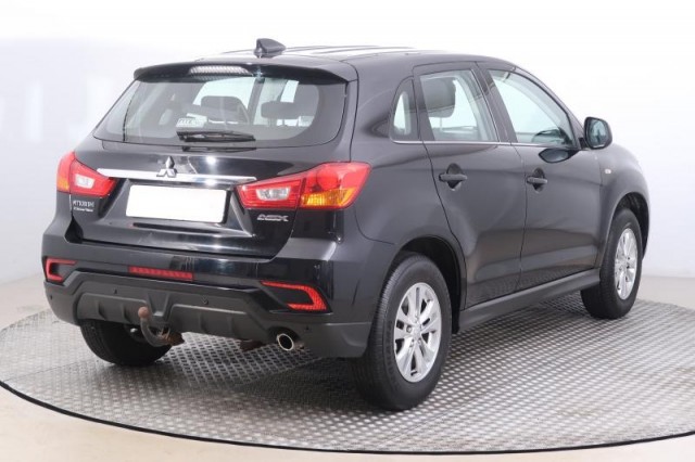 Mitsubishi ASX  1.6 MIVEC 