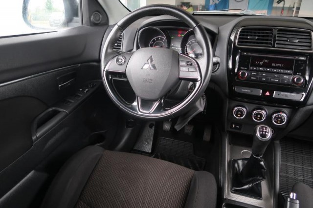 Mitsubishi ASX  1.6 MIVEC 