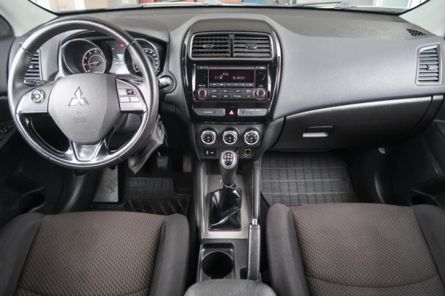 Mitsubishi ASX  1.6 MIVEC 