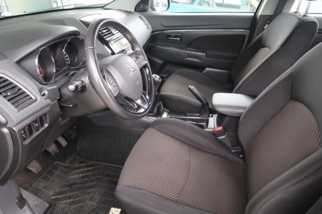 Mitsubishi ASX  1.6 MIVEC 
