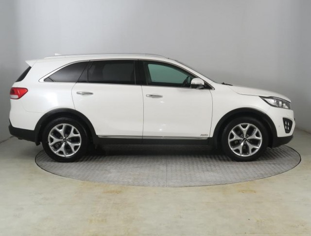Kia Sorento  2.2 CRDi 