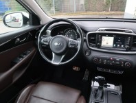 Kia Sorento  2.2 CRDi 