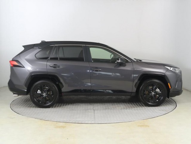 Toyota RAV 4  2.5 Hybrid 