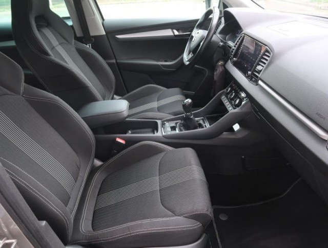 Škoda Karoq  1.0 TSI Ambition Plus