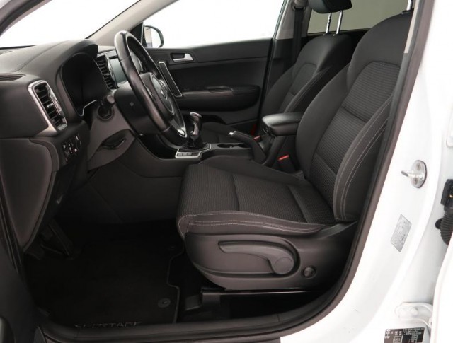 Kia Sportage  2.0 CRDi 