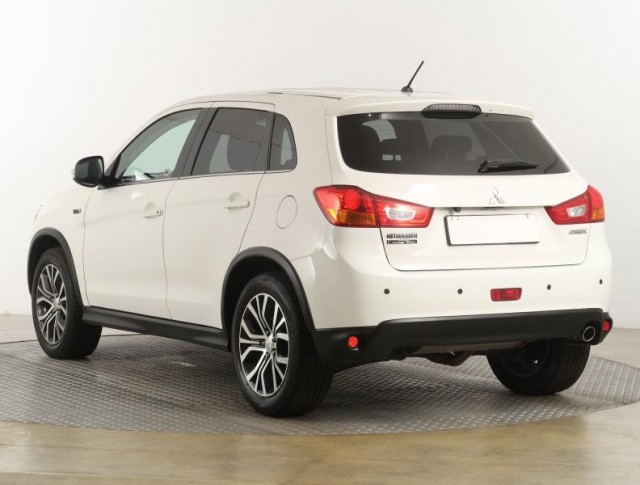 Mitsubishi ASX  1.6 DI-D Invite