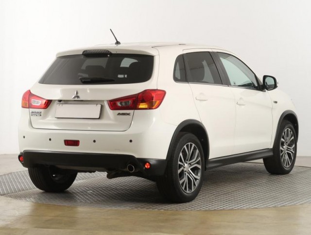 Mitsubishi ASX  1.6 DI-D Invite