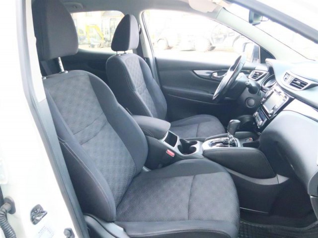 Nissan Qashqai  1.2 DIG-T 