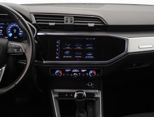 Audi Q3  35 TFSI Advanced