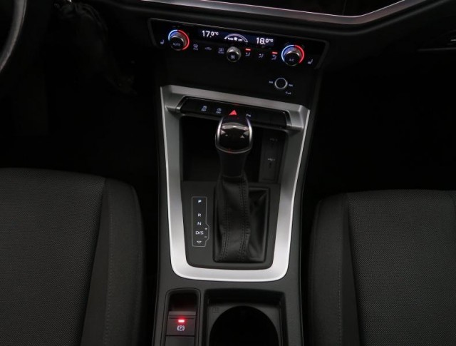 Audi Q3  35 TFSI Advanced