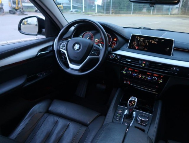 BMW X6  xDrive30d 