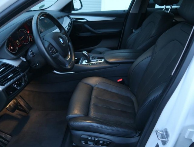 BMW X6  xDrive30d 
