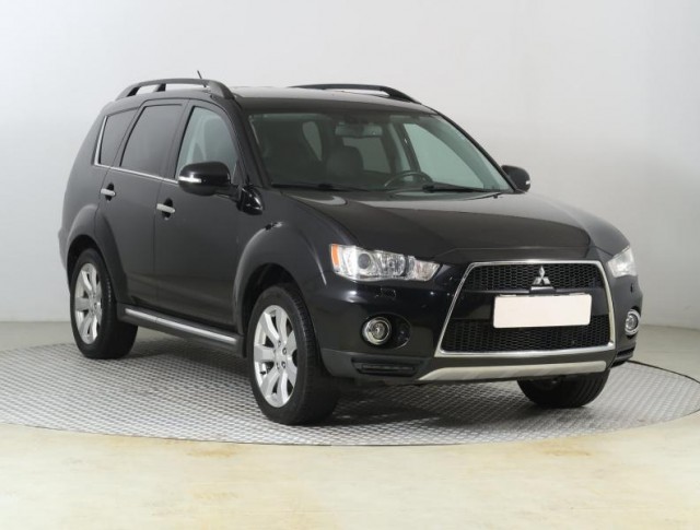 Mitsubishi Outlander  2.2 DI-D 
