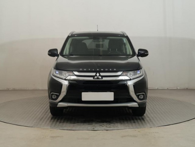 Mitsubishi Outlander  2.2 DI-D 