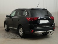 Mitsubishi Outlander  2.2 DI-D 
