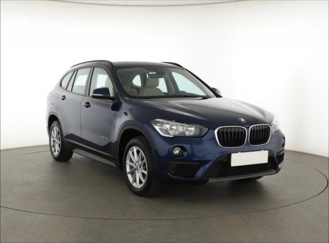 BMW X1  sDrive20i 