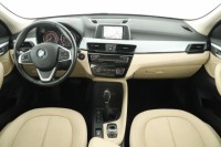 BMW X1  sDrive20i 