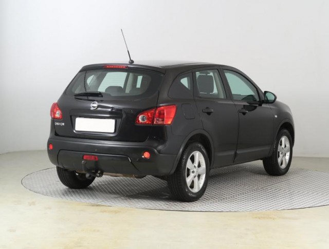 Nissan Qashqai  2.0 