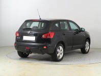 Nissan Qashqai  2.0 