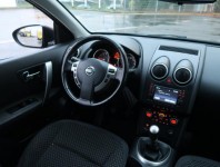 Nissan Qashqai  2.0 