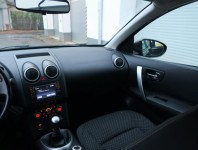 Nissan Qashqai  2.0 
