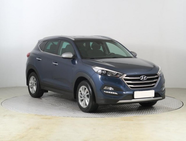 Hyundai Tucson  2.0 CRDi 