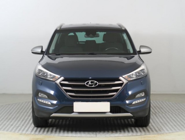 Hyundai Tucson  2.0 CRDi 