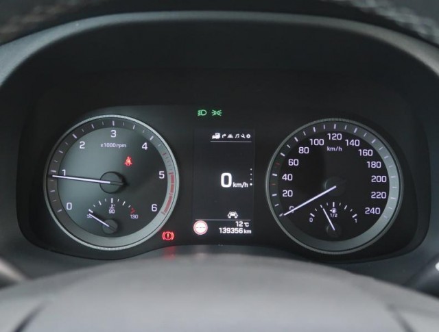 Hyundai Tucson  2.0 CRDi 