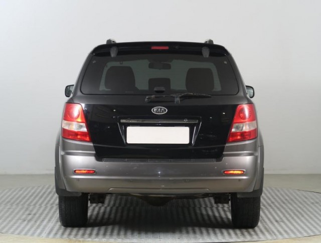 Kia Sorento  2.5 CRDi 