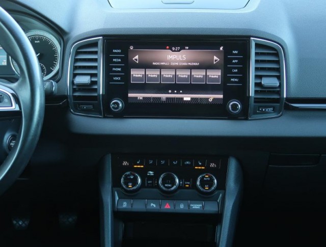 Škoda Karoq  1.0 TSI 