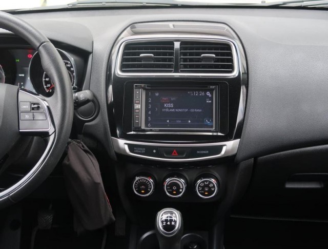 Mitsubishi ASX  1.6 MIVEC 