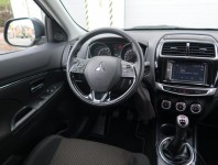 Mitsubishi ASX  1.6 MIVEC 