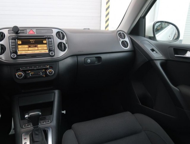 Volkswagen Tiguan  2.0 TSI R-Line