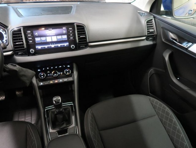 Škoda Karoq  1.0 TSI 