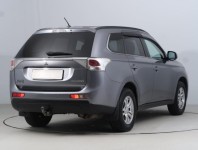 Mitsubishi Outlander  2.2 DI-D Intense