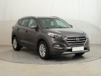 Hyundai Tucson  1.7 CRDi Trikolor