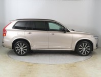 Volvo XC90  B5 AWD 