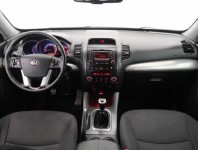 Kia Sorento  2.2 CRDi 