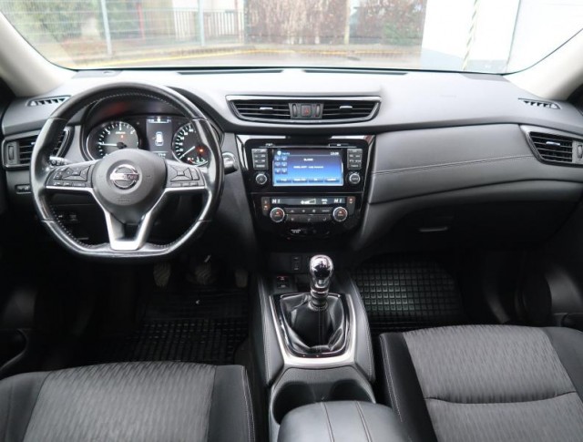 Nissan X-Trail  2.0 dCi 