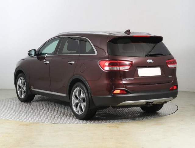 Kia Sorento  2.2 CRDi 