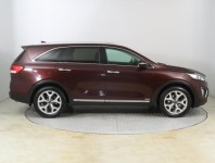 Kia Sorento  2.2 CRDi 