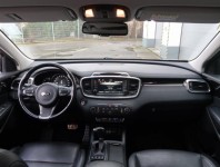 Kia Sorento  2.2 CRDi 