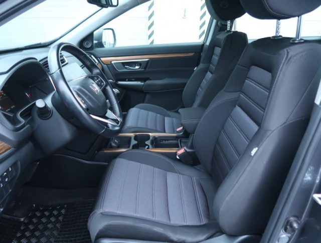 Honda CR-V  1.5 VTEC Turbo 