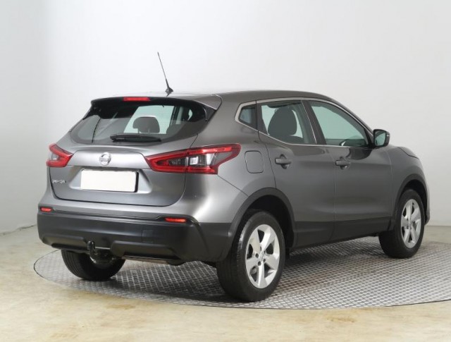 Nissan Qashqai  1.2 DIG-T 