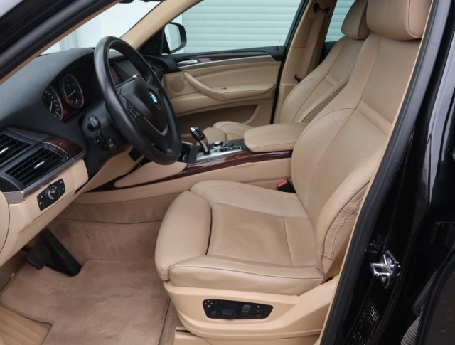 BMW X6  xDrive35d 