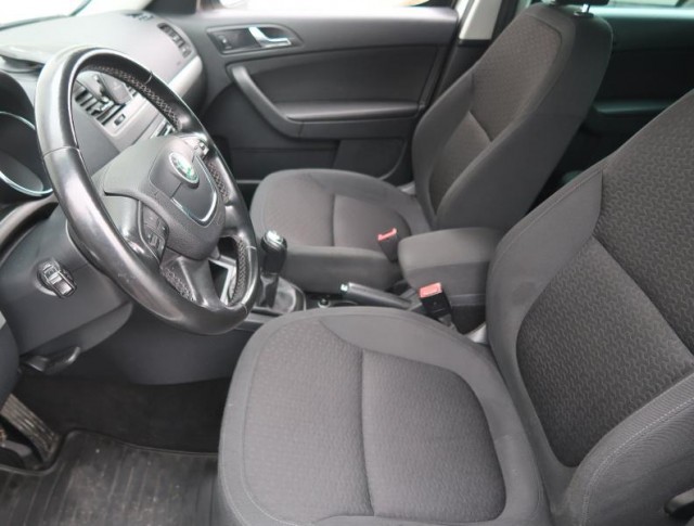 Škoda Yeti  1.8 TSI Ambition