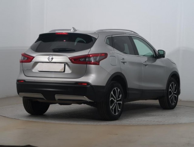 Nissan Qashqai  1.2 DIG-T 
