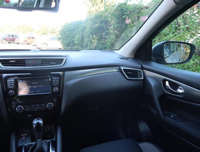 Nissan Qashqai  1.2 DIG-T 